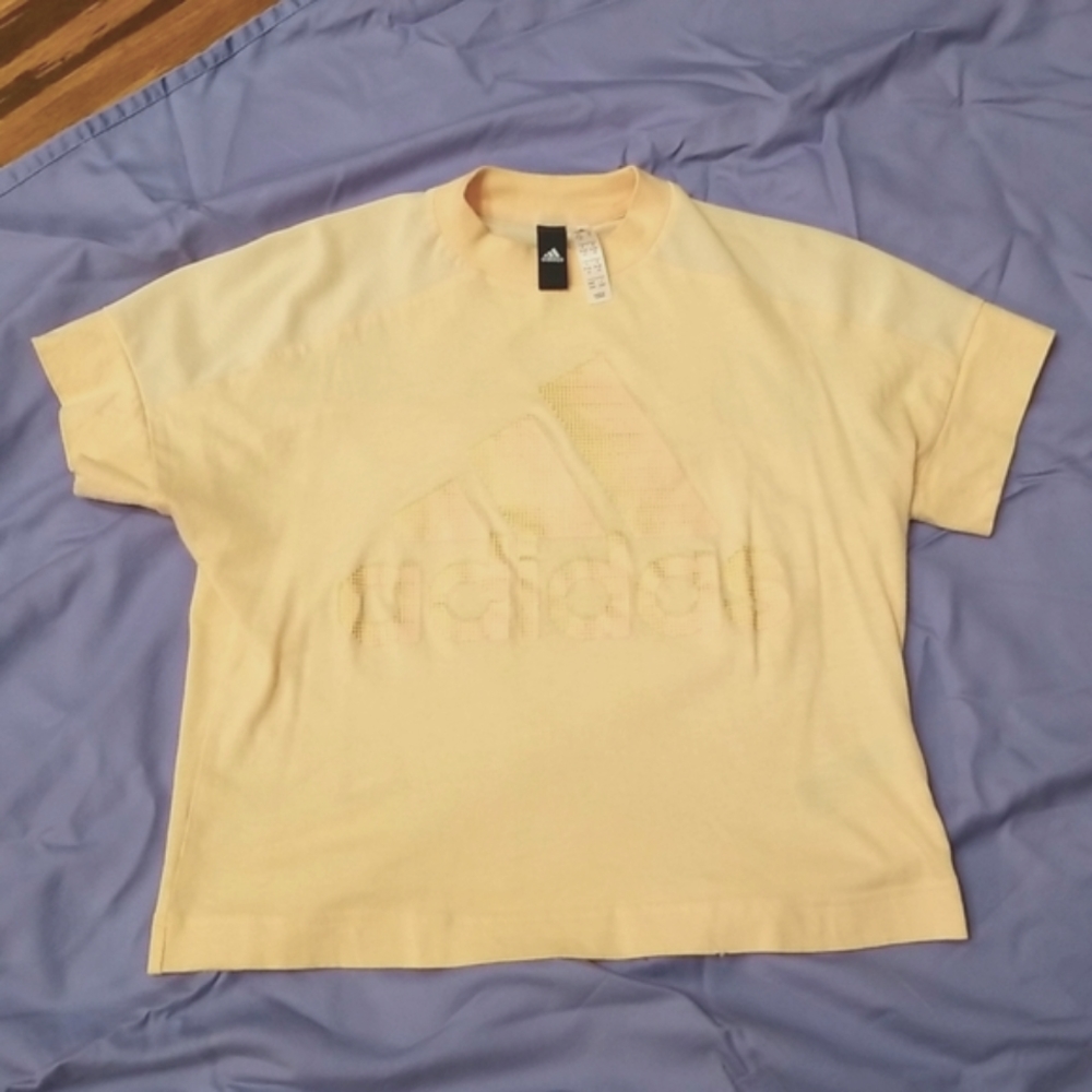 Adidas peach cropped tee mesh insert Med